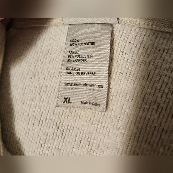 Avalanche Half-zip Pullover - Picture 4 of 5